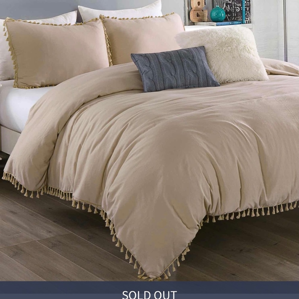 XL Twin comforter set! NWT